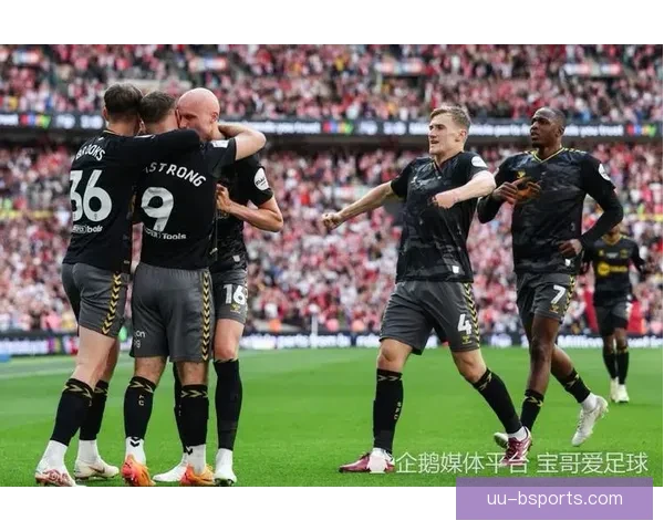 从低谷到荣耀伊普斯维奇重返英超背后的坚持与奇迹与城市梦想再度点燃 从低谷到荣耀伊普斯维奇重返英超背后的坚持与奇迹与城市梦想再度点燃